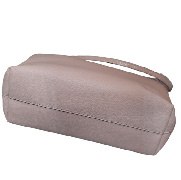 Guess Handbag - Picture 4 of 6